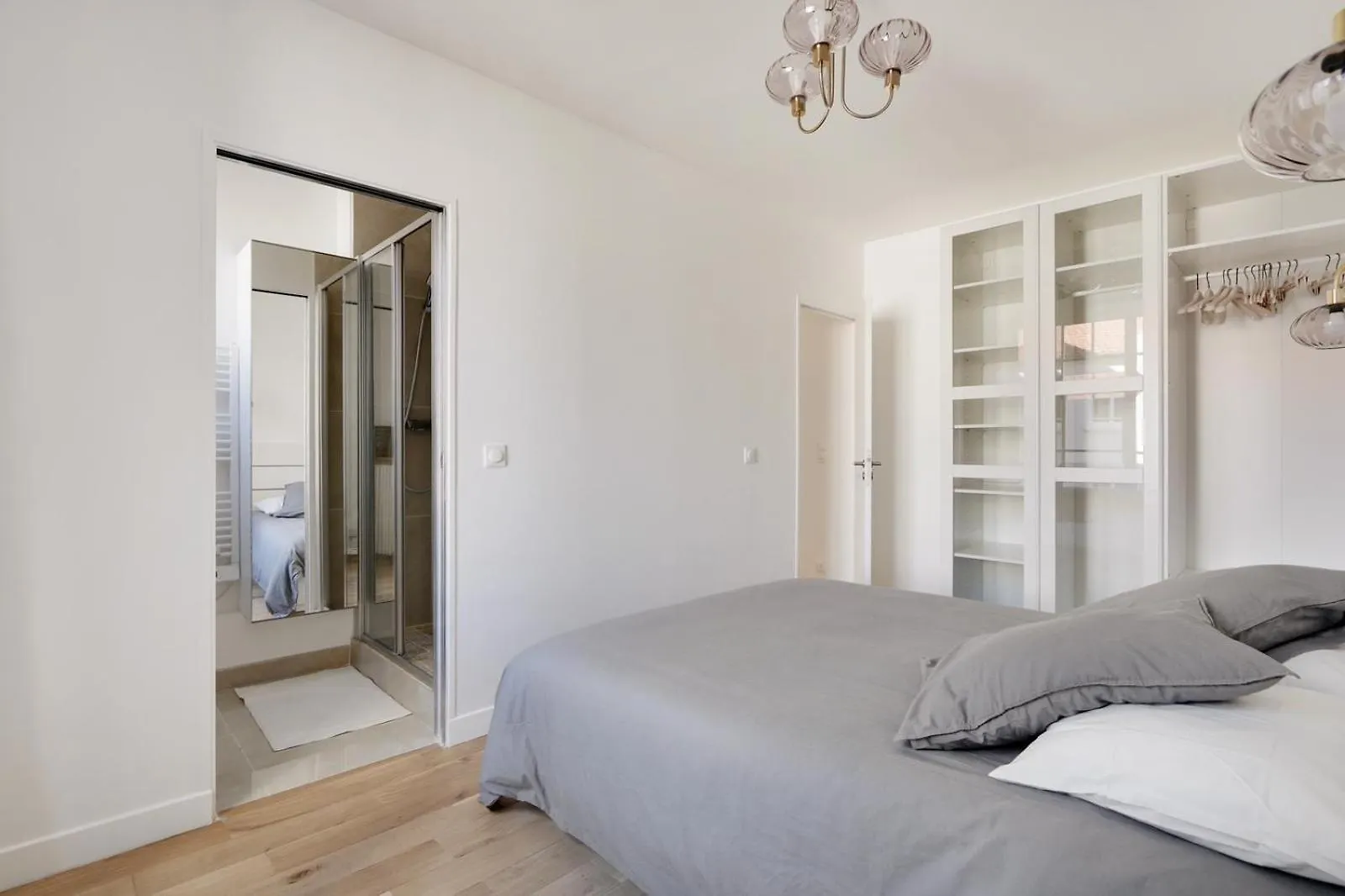 Apartment Appartement Nation Paris